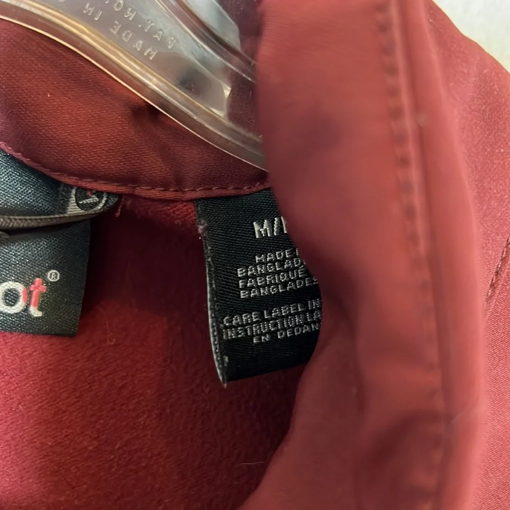 Marmot burgundy jacket size Medium